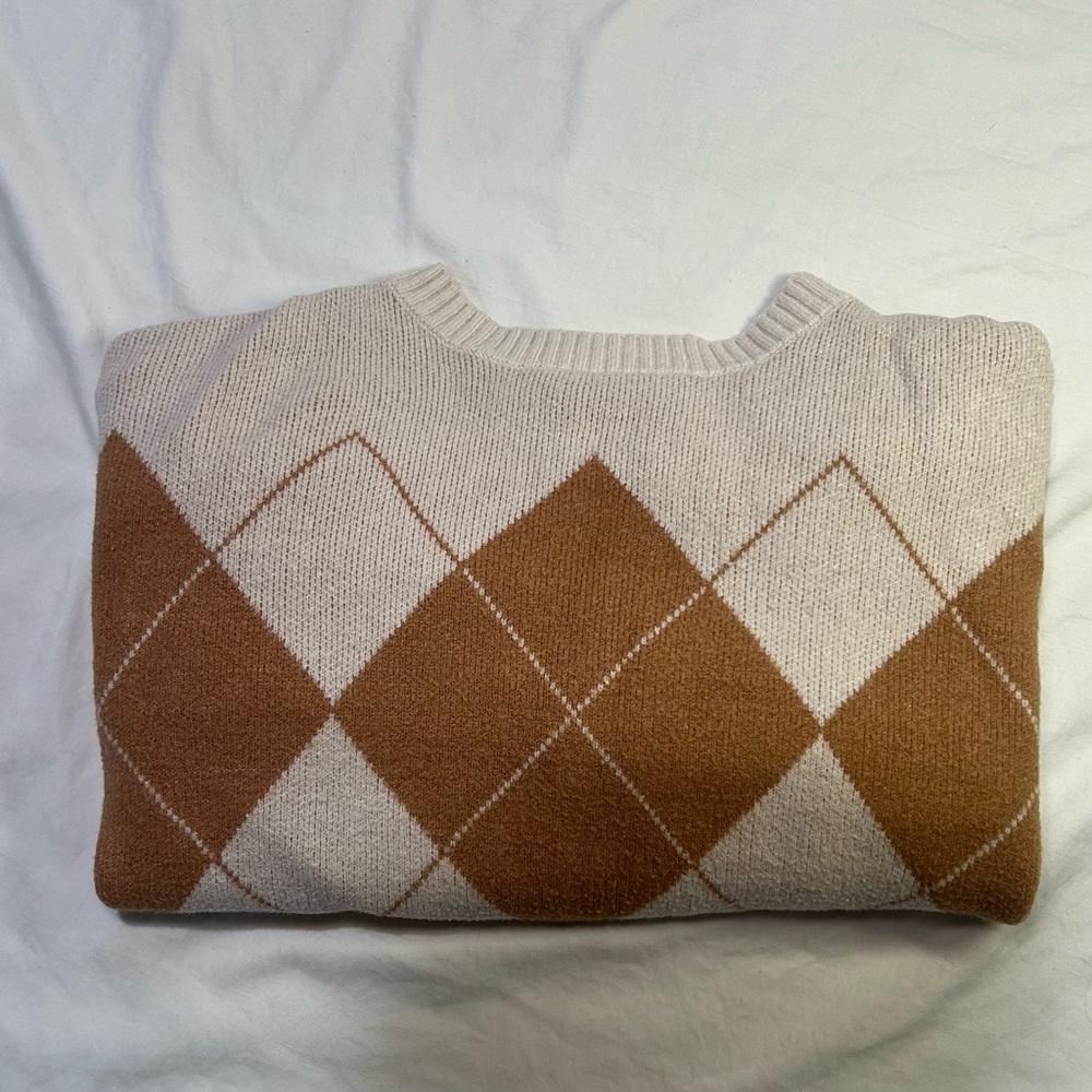 Sincerly Jules Beige & Brown Argyle Crewneck Sweater